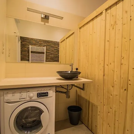 Ruterra With Sauna And Billiards Apartment Prague