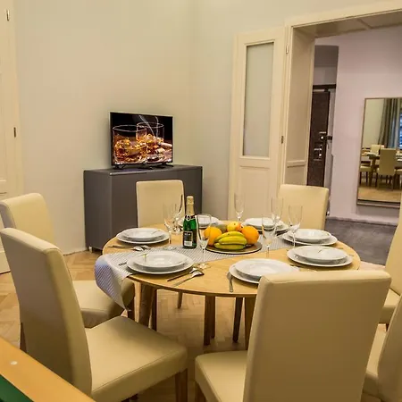 Ruterra With Sauna And Billiards Apartment